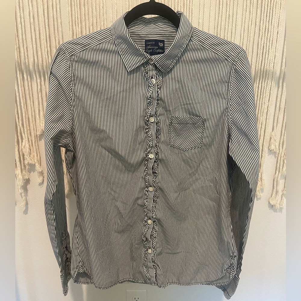 American Eagle Outfitters Office Long Sleeve Pinstripe Button-Down Blouse Sz L